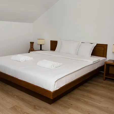 Family Perla * Lukovit