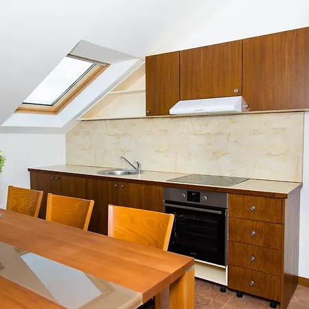 Family Perla Hotel *